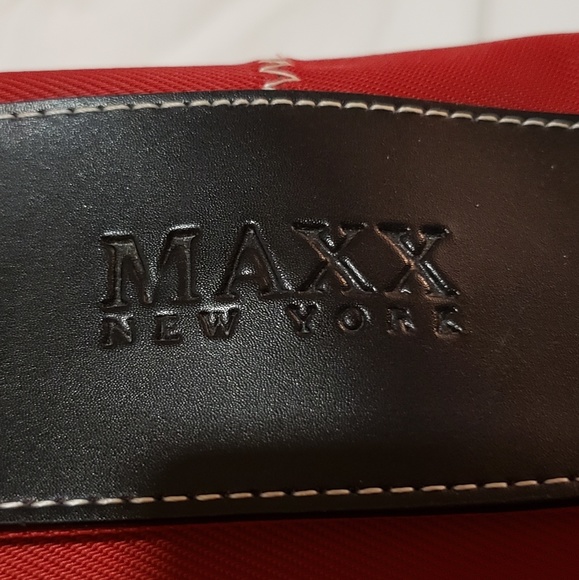 Large Maxx New York Tote - Picture 3 of 7